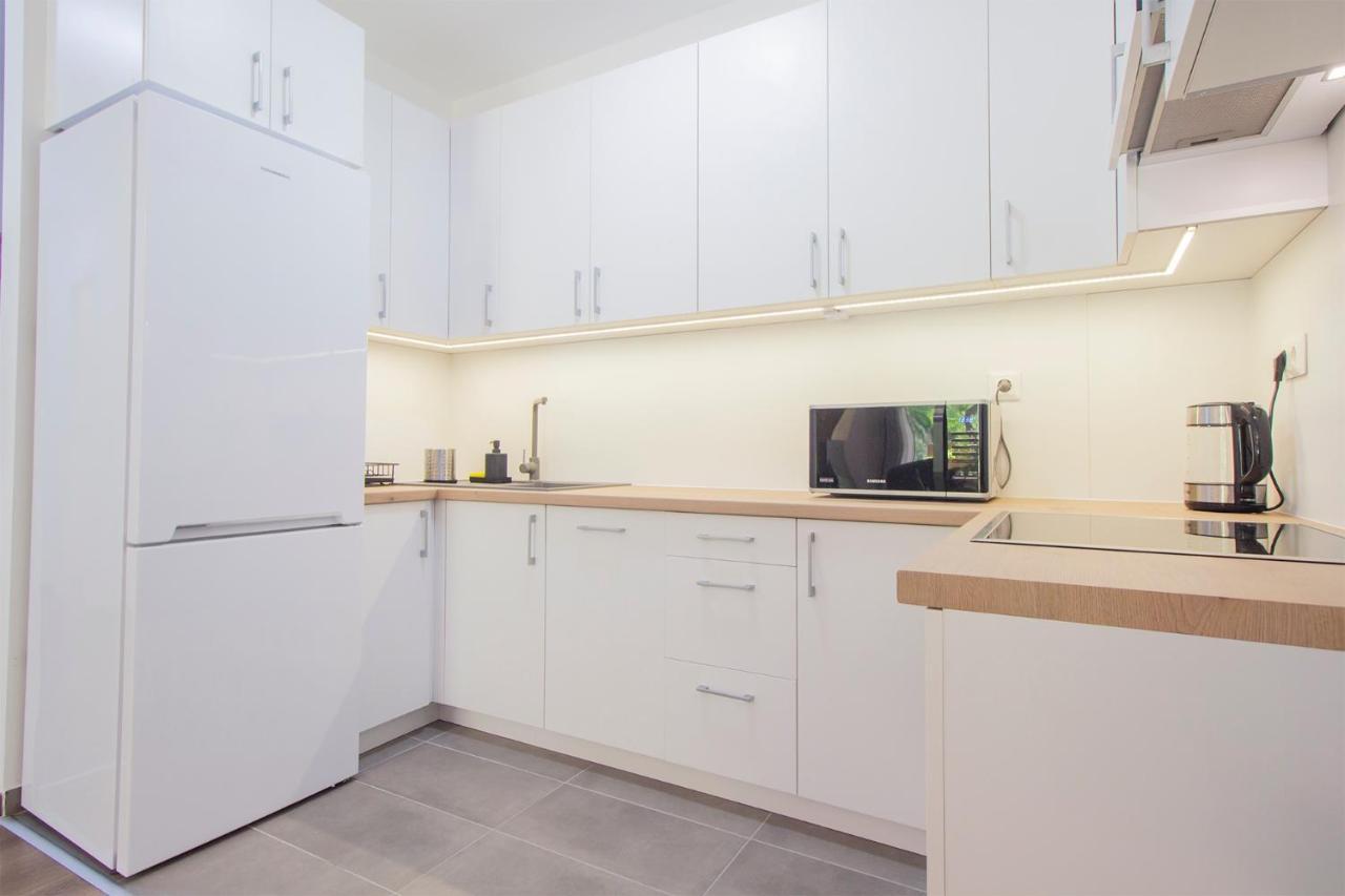 Corvin Modern Two Bedroom Apartment Free Parking Budapeste Exterior foto